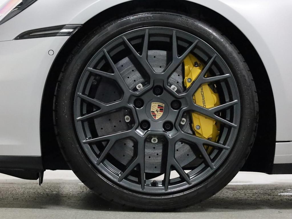 Thumbnail: 2026 Porsche 911 - 41