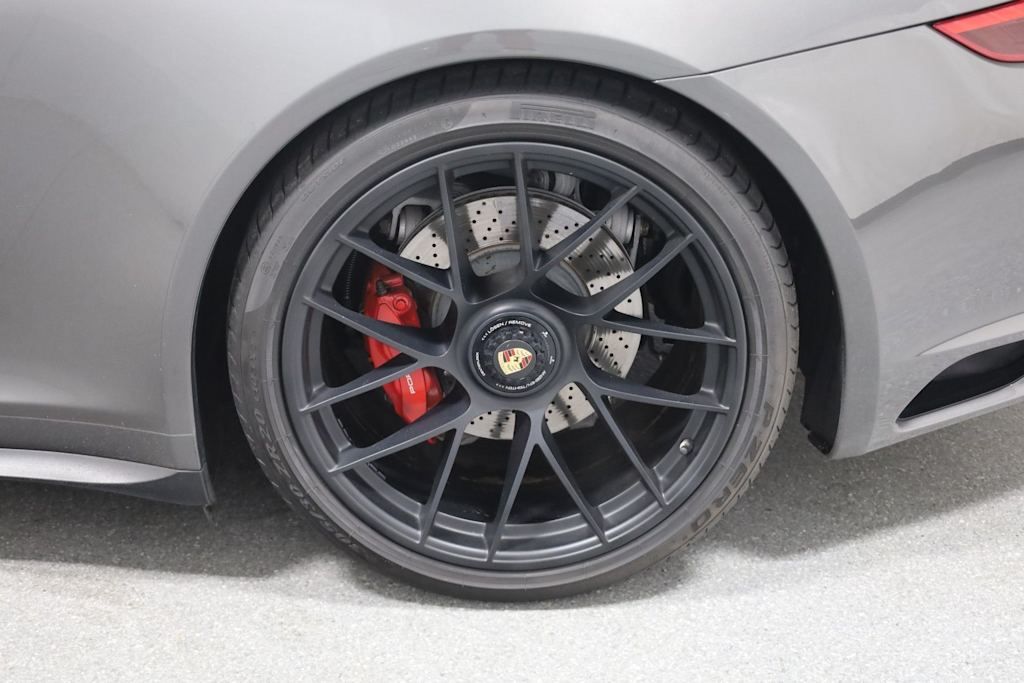 Thumbnail: 2019 Porsche 911 - 38