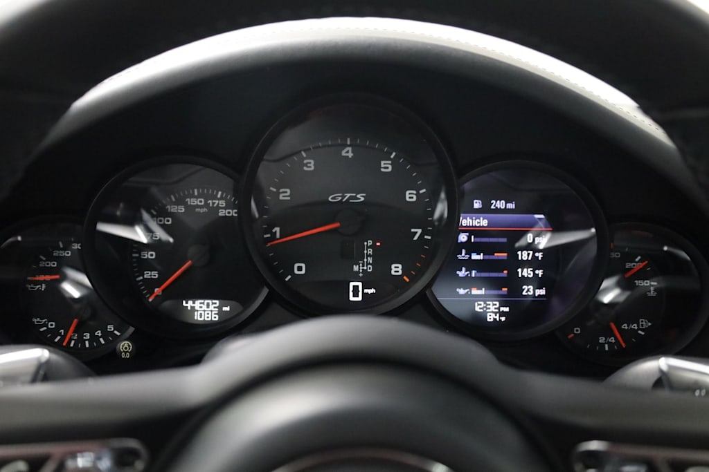 Thumbnail: 2019 Porsche 911 - 15