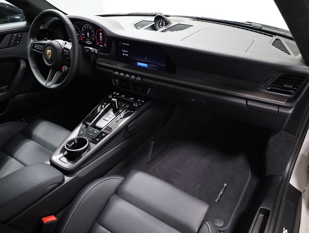 Thumbnail: 2026 Porsche 911 - 8