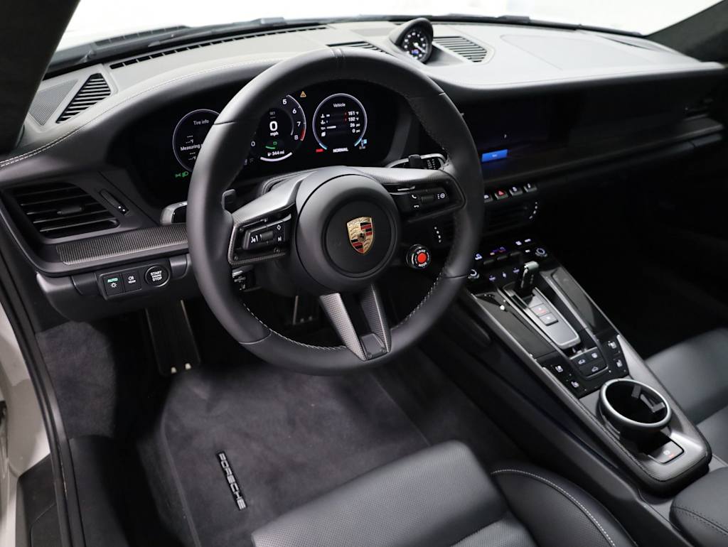 Thumbnail: 2026 Porsche 911 - 2
