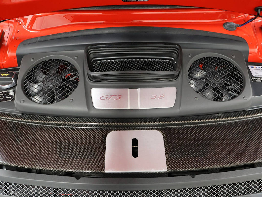 Thumbnail: 2015 Porsche 911 - 33