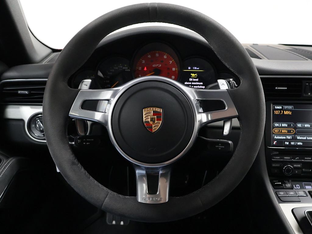 Thumbnail: 2015 Porsche 911 - 12