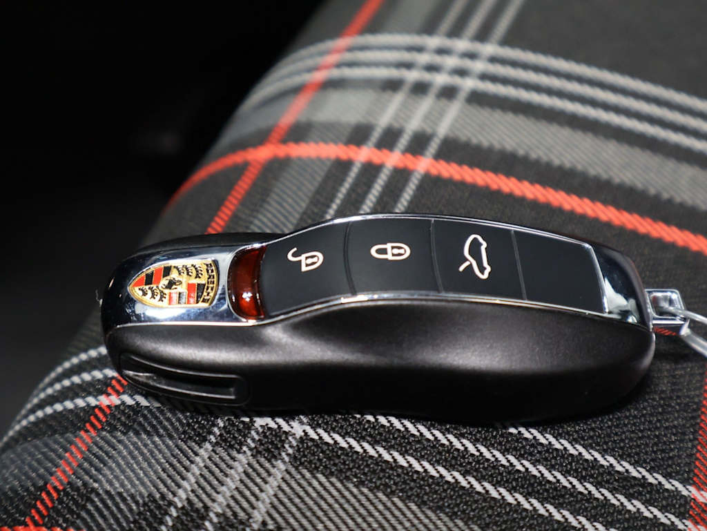 Thumbnail: 2015 Porsche 911 - 16