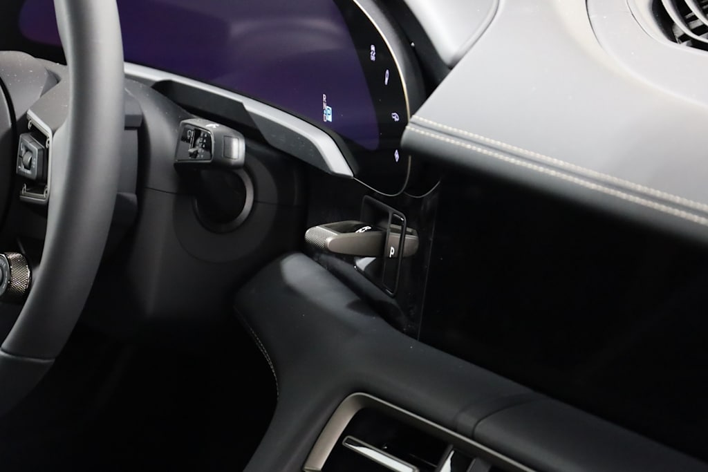 Thumbnail: 2025 Porsche Taycan - 12