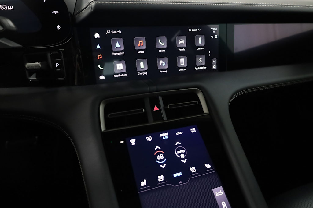 Thumbnail: 2025 Porsche Taycan - 32