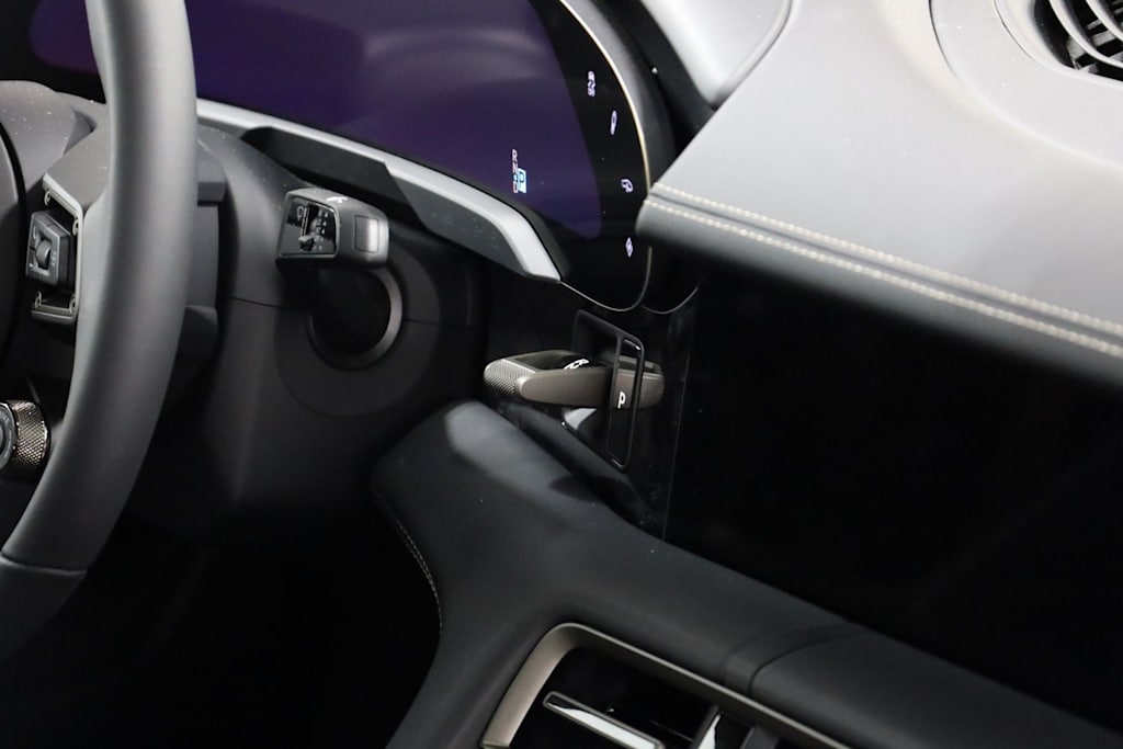 Thumbnail: 2025 Porsche Taycan - 13