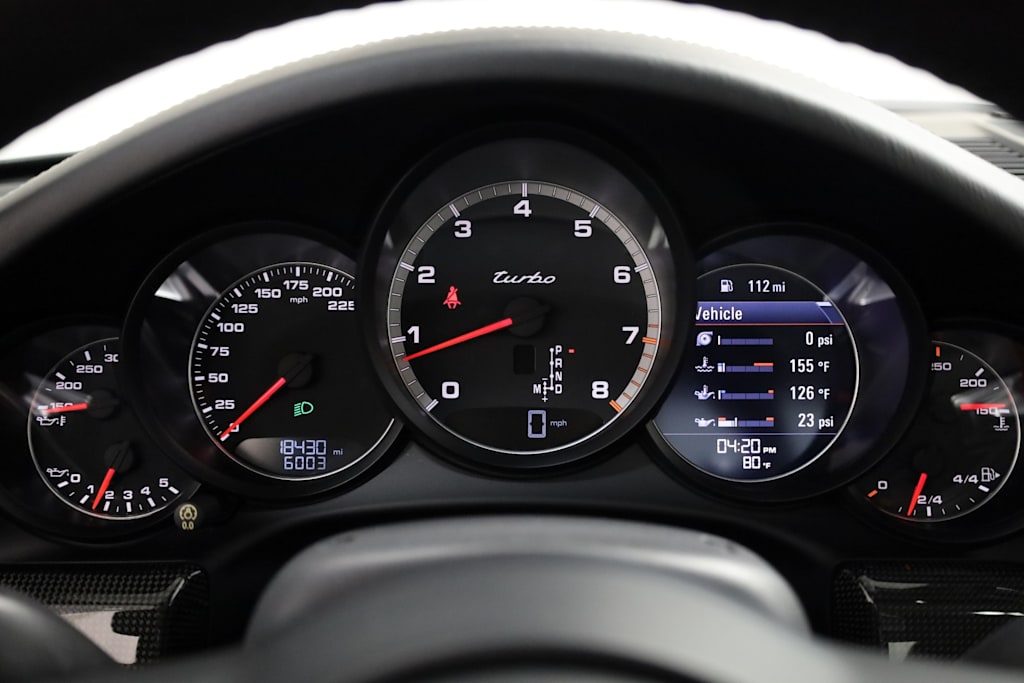 Thumbnail: 2019 Porsche 911 - 15