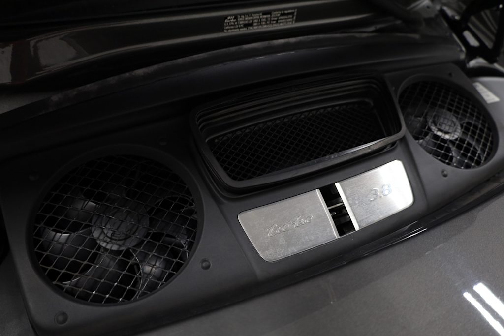 Thumbnail: 2019 Porsche 911 - 42