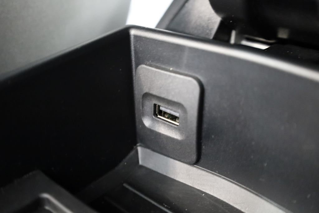 Thumbnail: 2019 Porsche 911 - 35