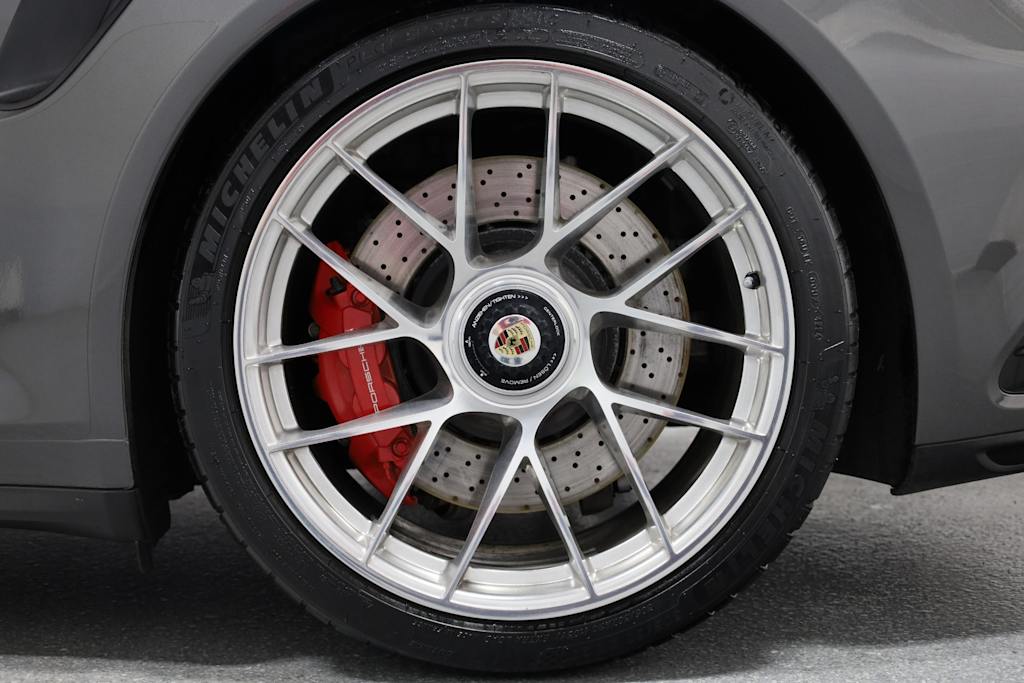 Thumbnail: 2019 Porsche 911 - 39