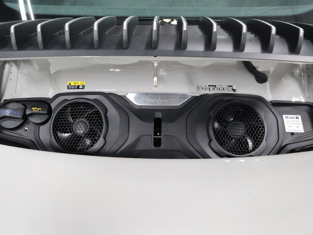 Thumbnail: 2024 Porsche 911 - 42
