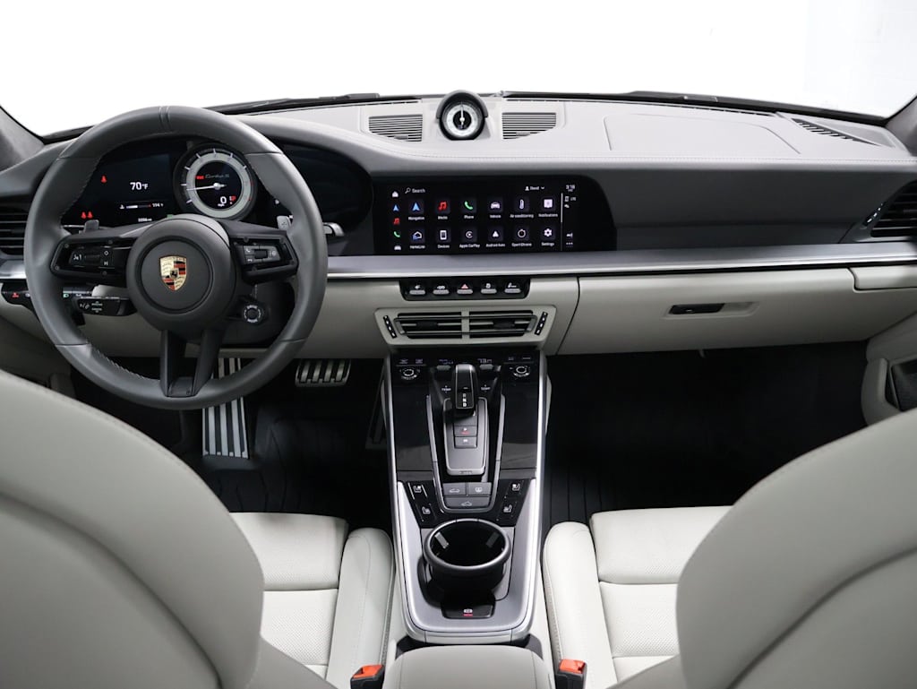Thumbnail: 2024 Porsche 911 - 14