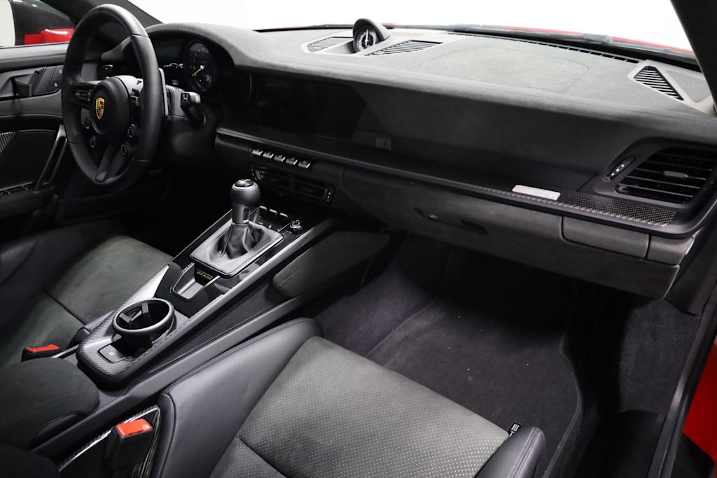 Thumbnail: 2024 Porsche 911 - 9