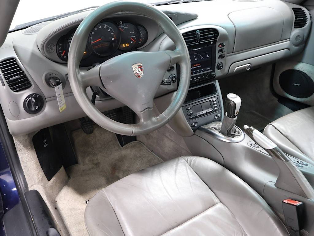 Thumbnail: 2002 Porsche 911 - 2