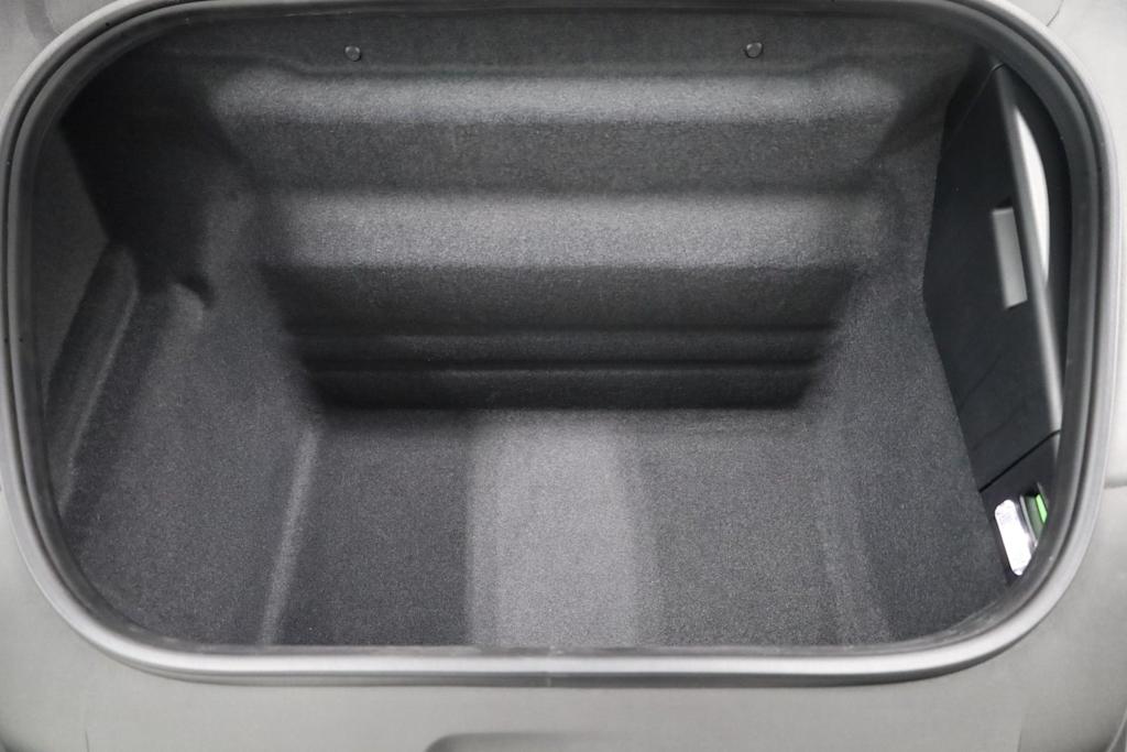 Thumbnail: 2024 Porsche 911 - 16