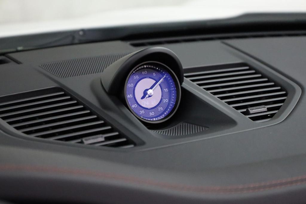 Thumbnail: 2024 Porsche 911 - 23