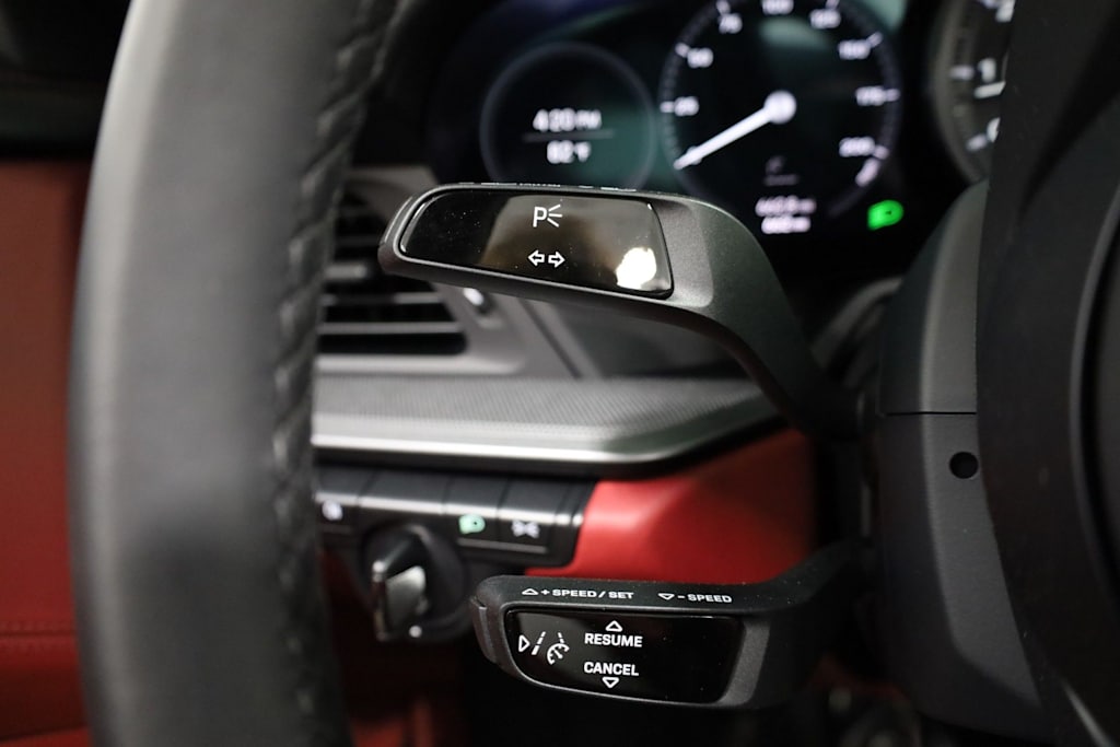 Thumbnail: 2024 Porsche 911 - 31