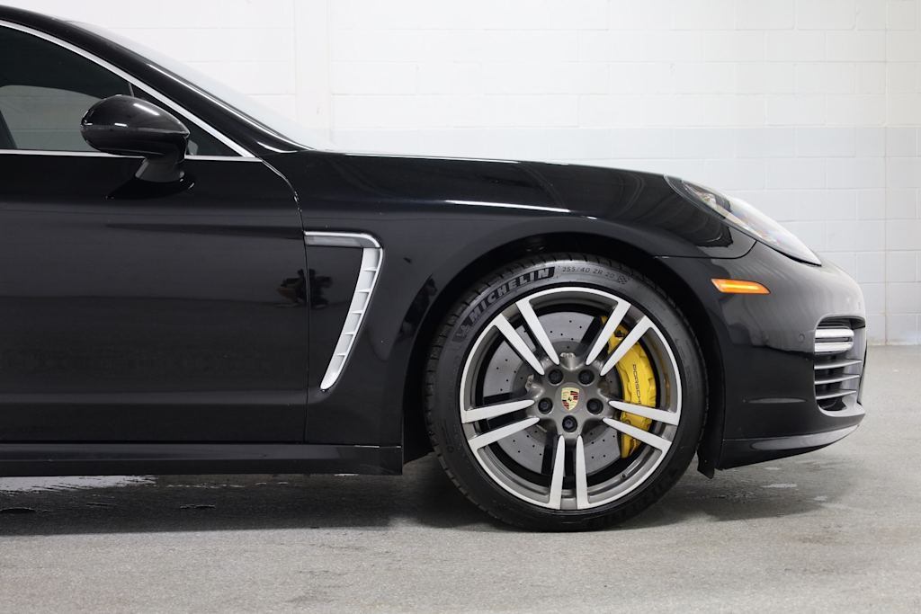 Thumbnail: 2015 Porsche Panamera - 8