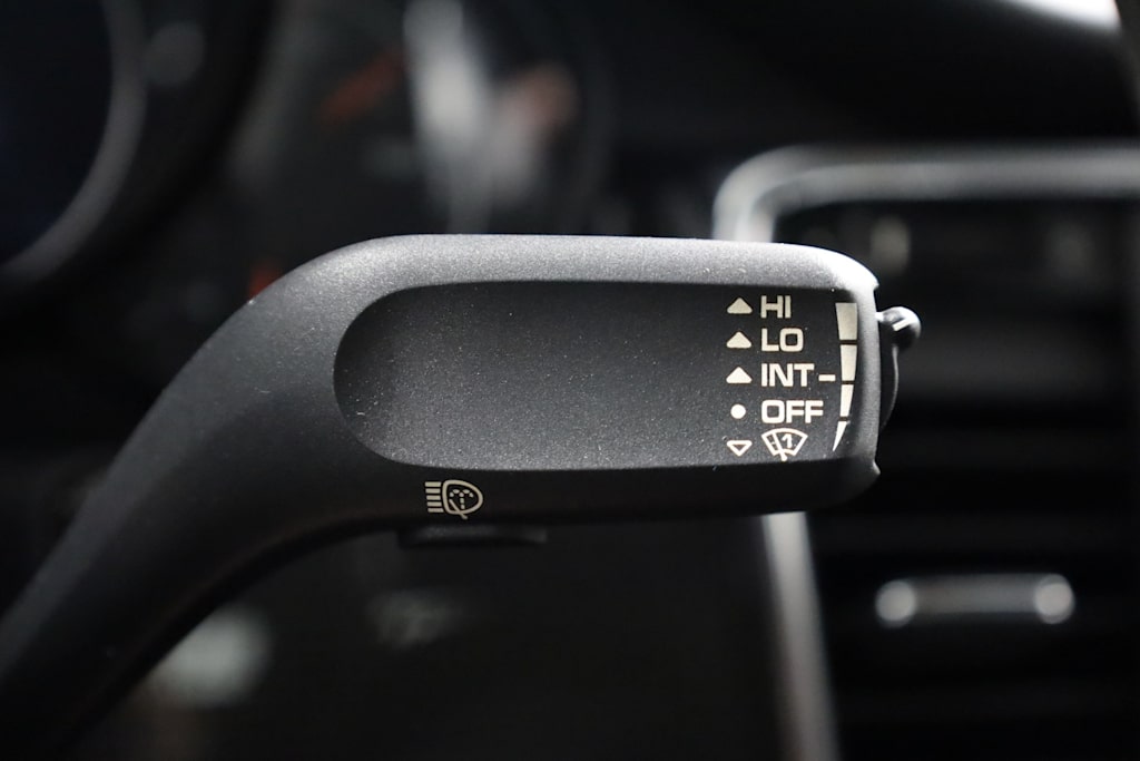 Thumbnail: 2015 Porsche Panamera - 20