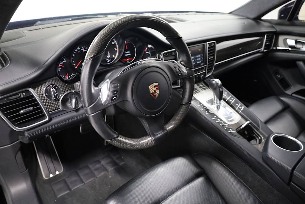 Thumbnail: 2015 Porsche Panamera - 2
