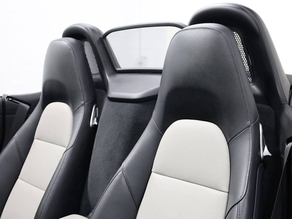 Thumbnail: 2025 Porsche 718 Boxster - 12