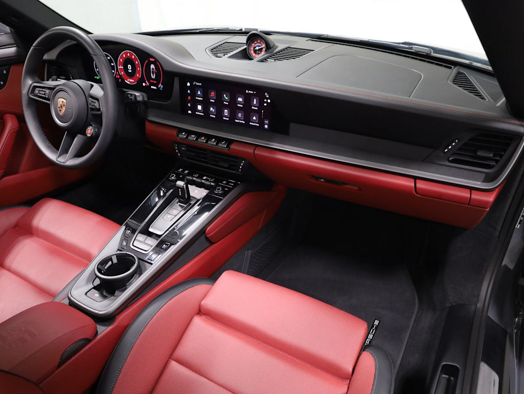 Thumbnail: 2025 Porsche 911 - 8