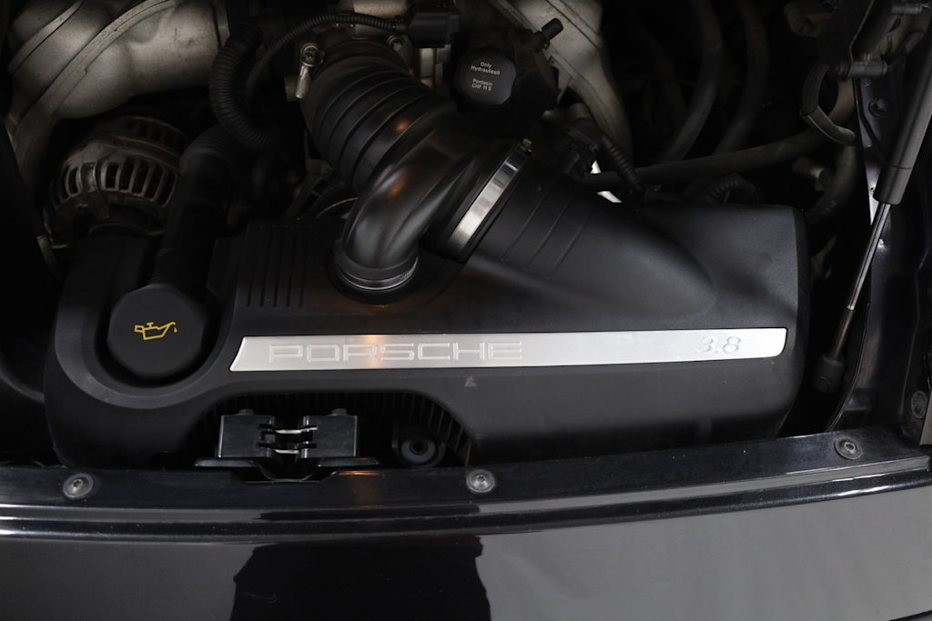 Thumbnail: 2006 Porsche 911 - 35