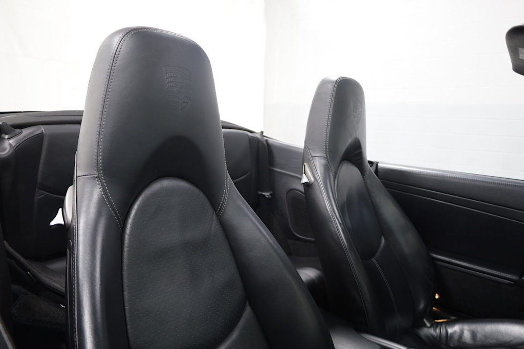 Thumbnail: 2006 Porsche 911 - 27