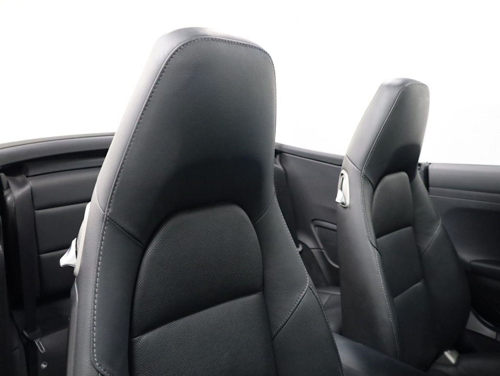 Thumbnail: 2014 Porsche 911 - 11