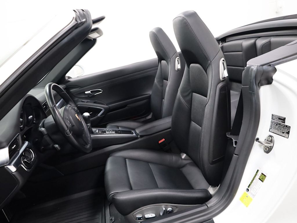 Thumbnail: 2014 Porsche 911 - 10