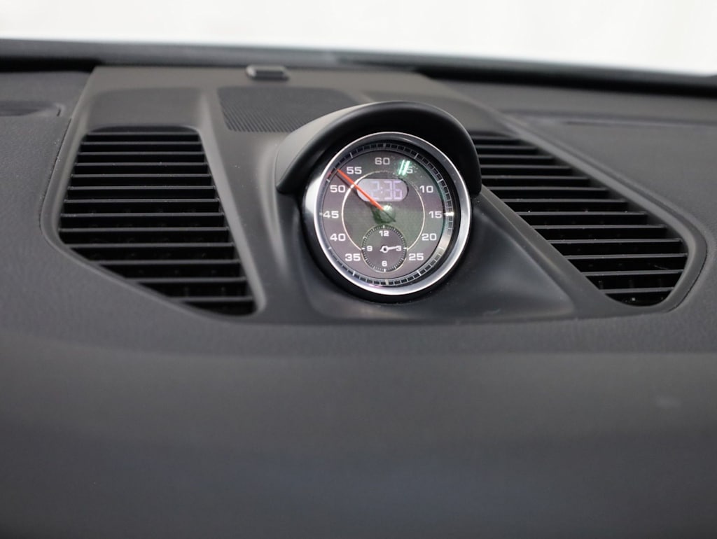 Thumbnail: 2014 Porsche 911 - 28