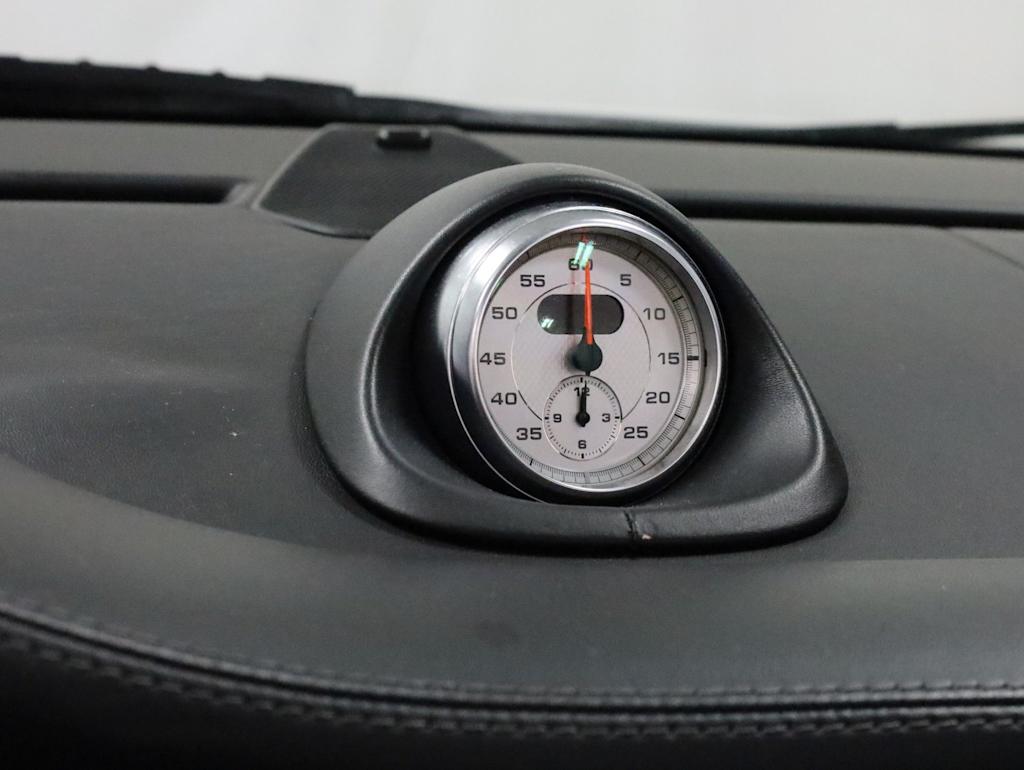 Thumbnail: 2012 Porsche 911 - 27