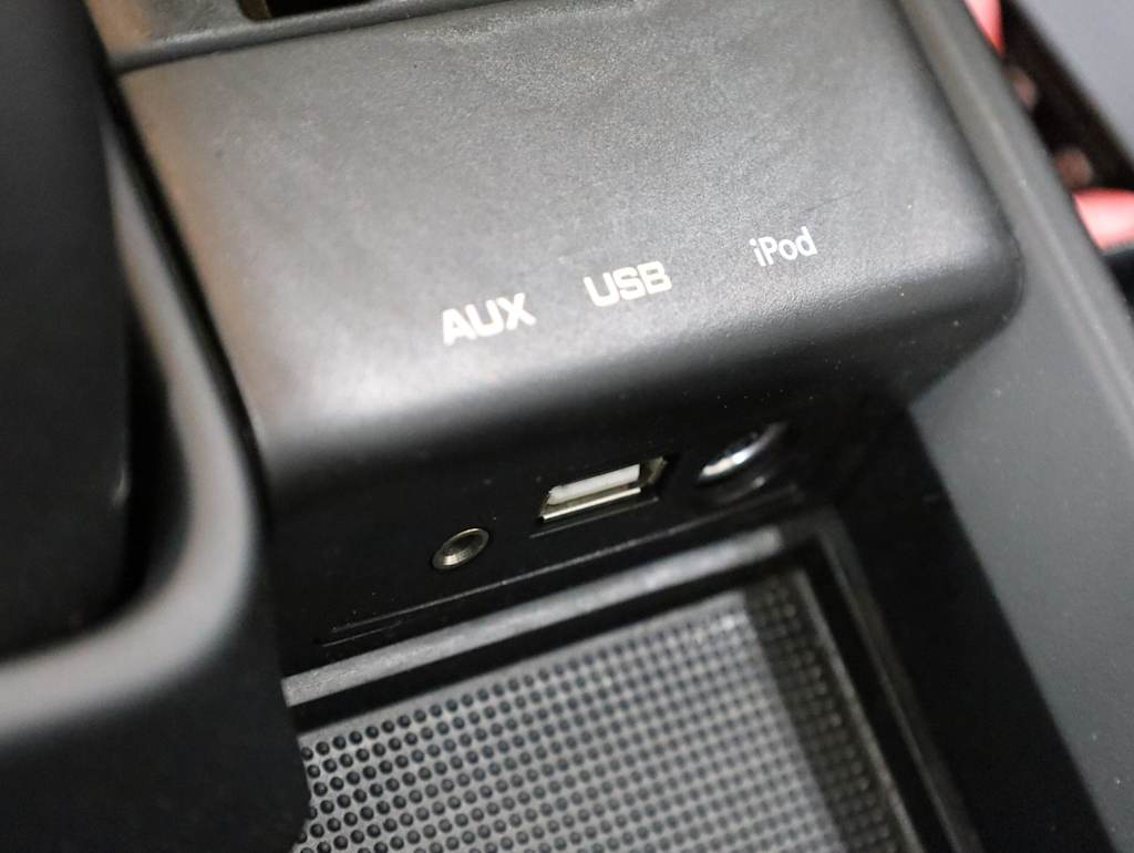 Thumbnail: 2012 Porsche 911 - 36