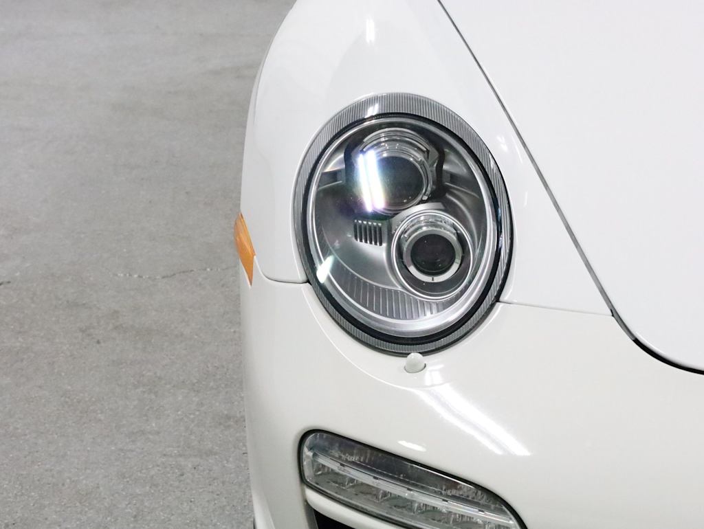 Thumbnail: 2012 Porsche 911 - 5
