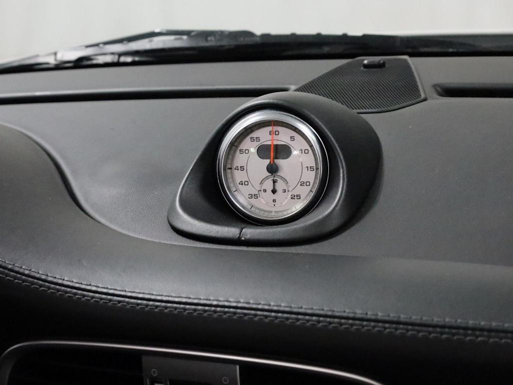 Thumbnail: 2012 Porsche 911 - 29