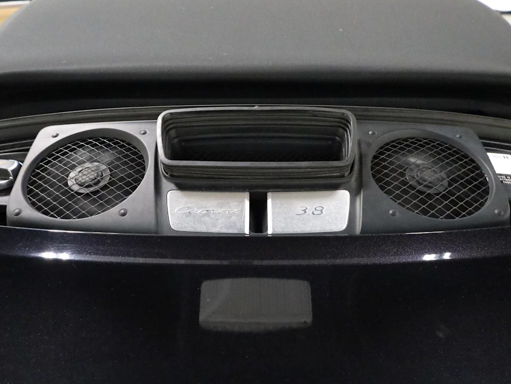Thumbnail: 2013 Porsche 911 - 39