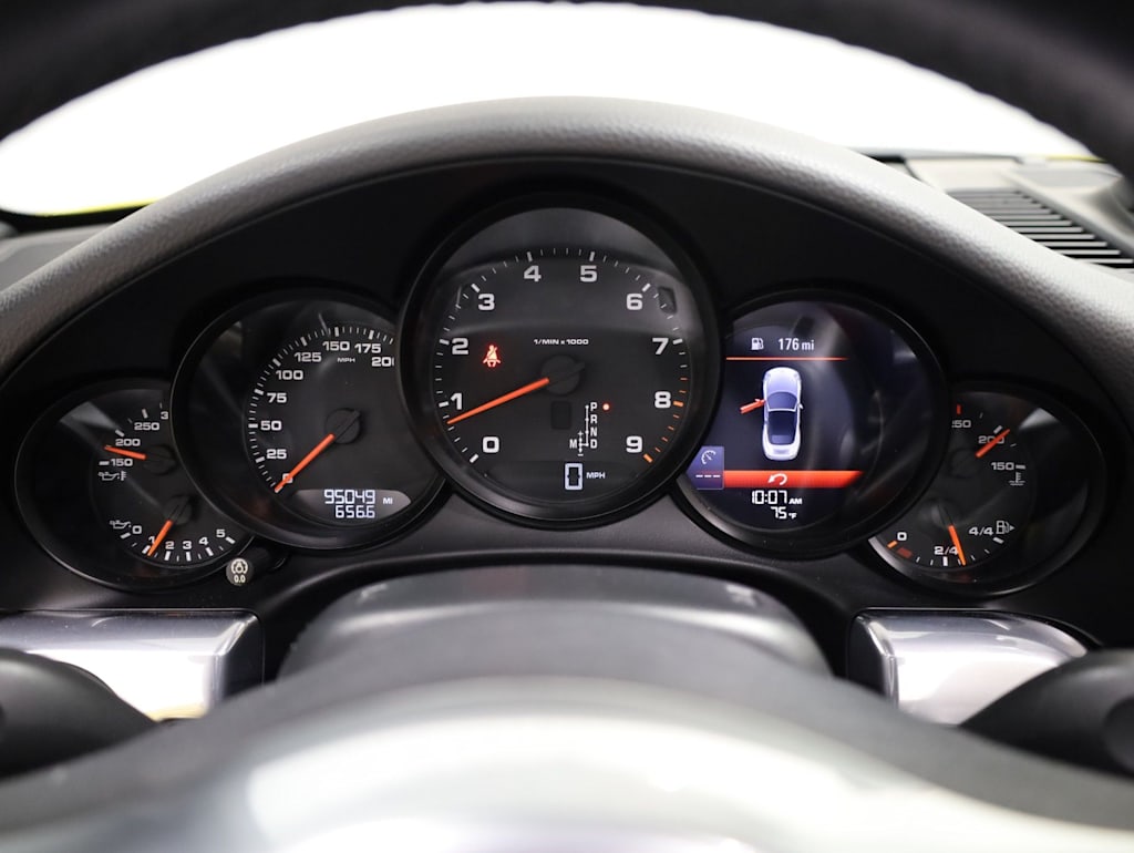 Thumbnail: 2014 Porsche 911 - 13