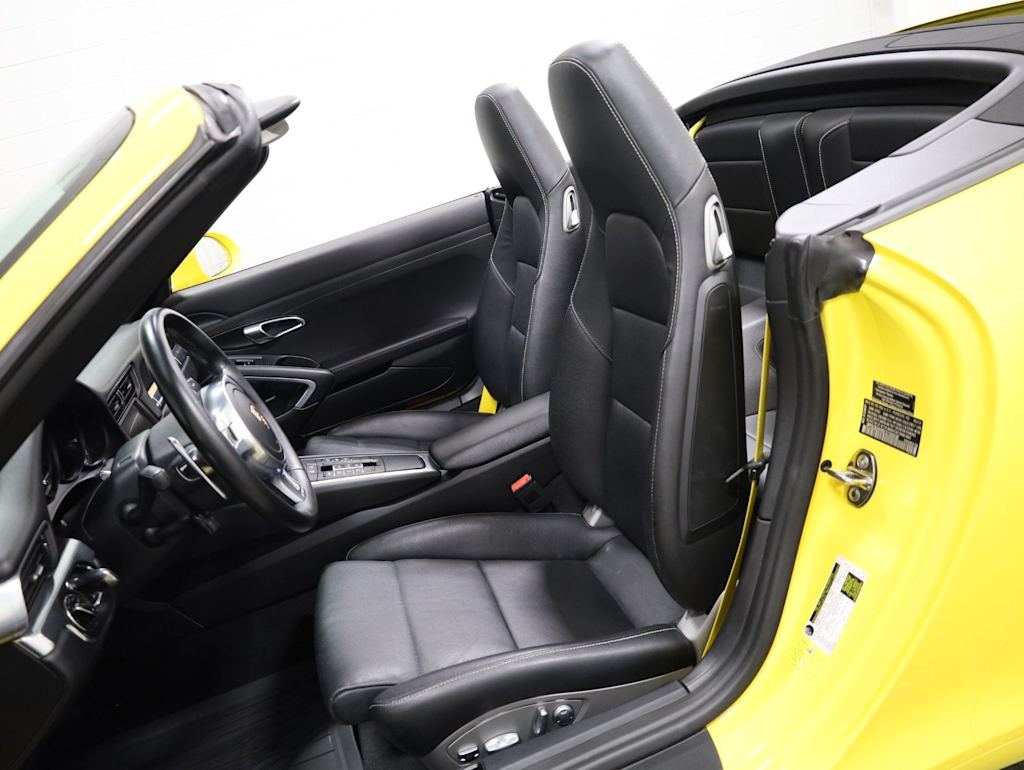 Thumbnail: 2014 Porsche 911 - 7