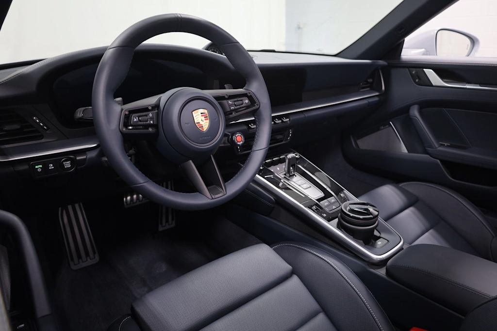 Thumbnail: 2025 Porsche 911 - 2