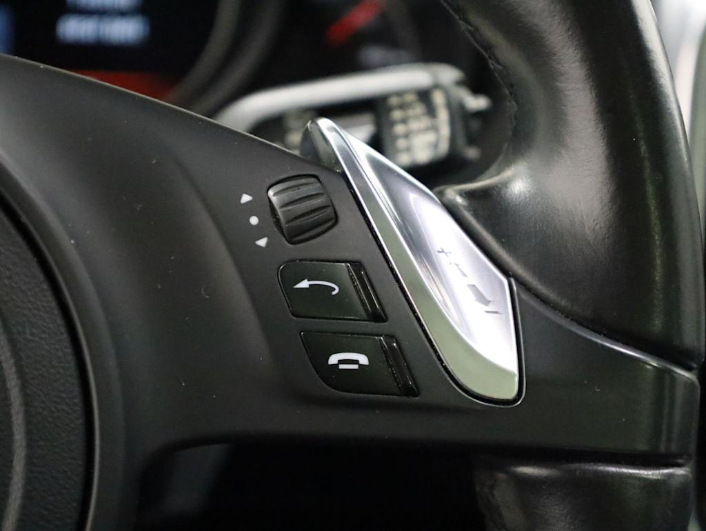 Thumbnail: 2014 Porsche Cayenne - 34