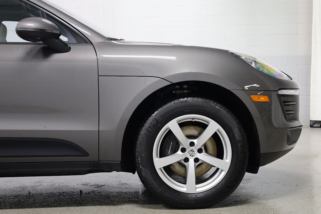 Thumbnail: 2018 Porsche Macan - 8