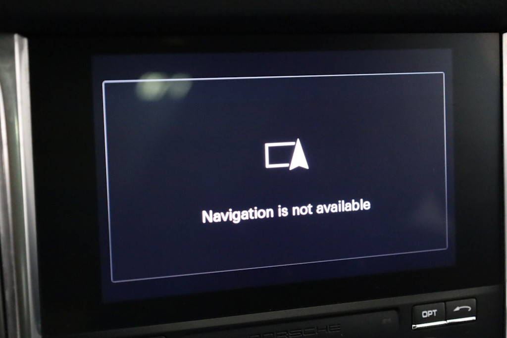 Thumbnail: 2018 Porsche Macan - 36