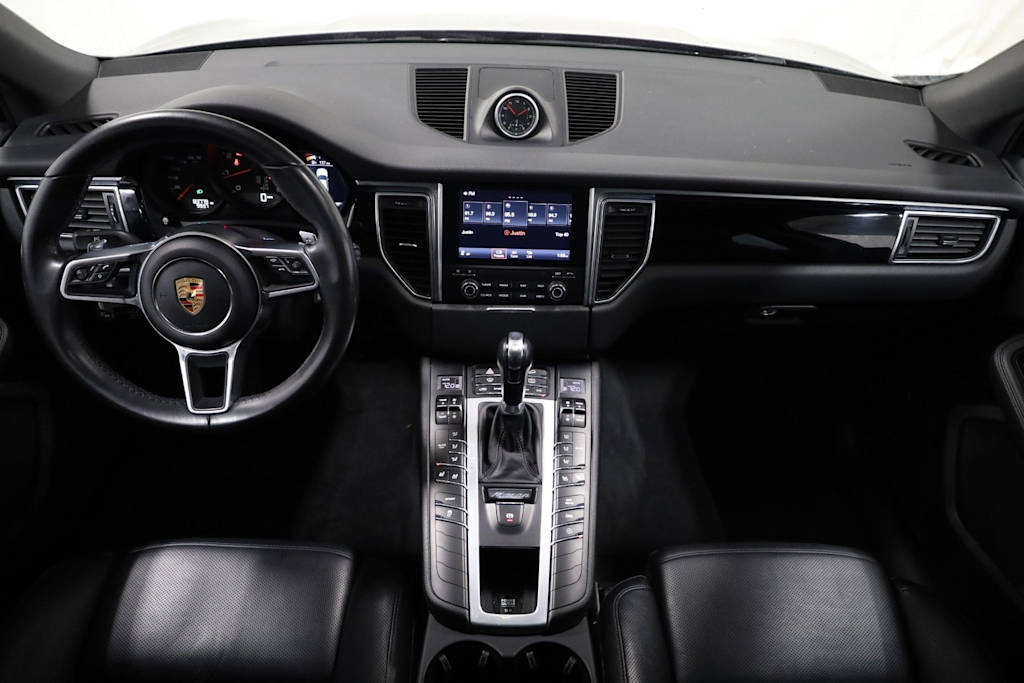 Thumbnail: 2018 Porsche Macan - 14