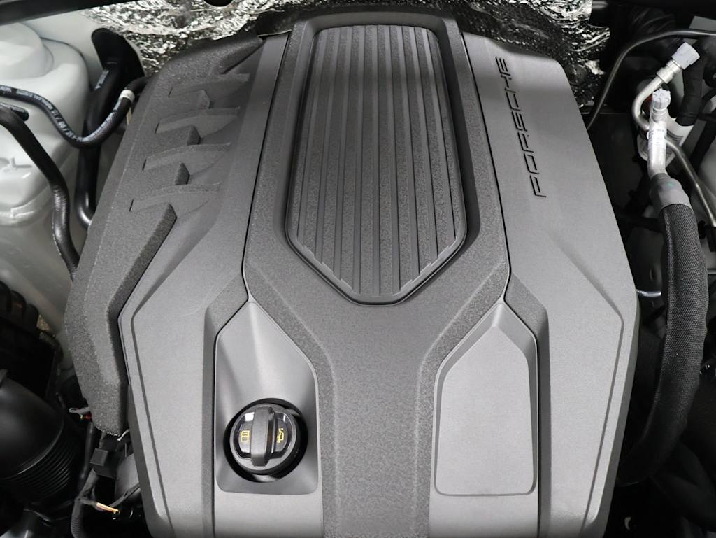 Thumbnail: 2026 Porsche Macan - 44