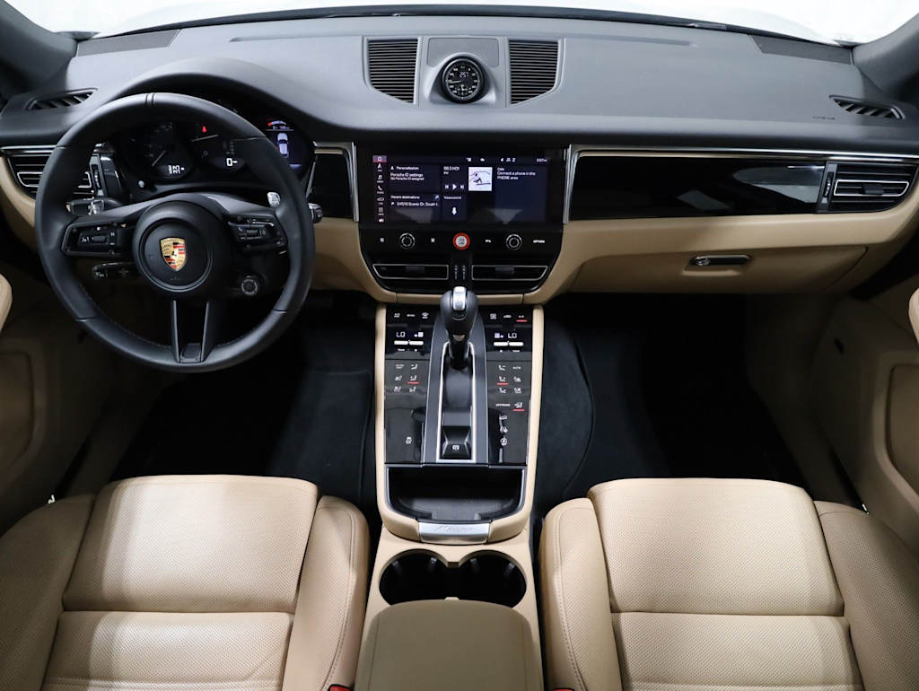 Thumbnail: 2026 Porsche Macan - 13