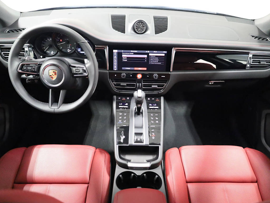Thumbnail: 2026 Porsche Macan - 13