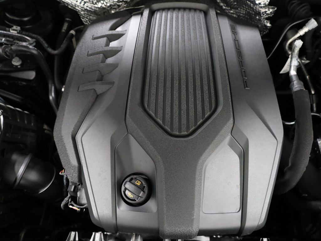 Thumbnail: 2024 Porsche Macan - 44