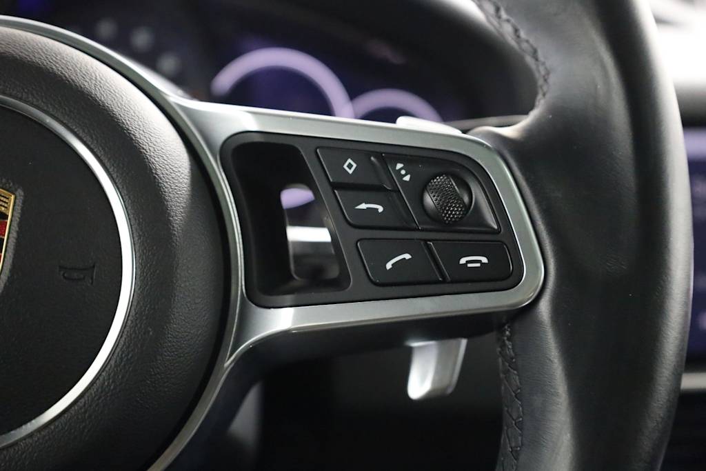 Thumbnail: 2021 Porsche Cayenne - 34