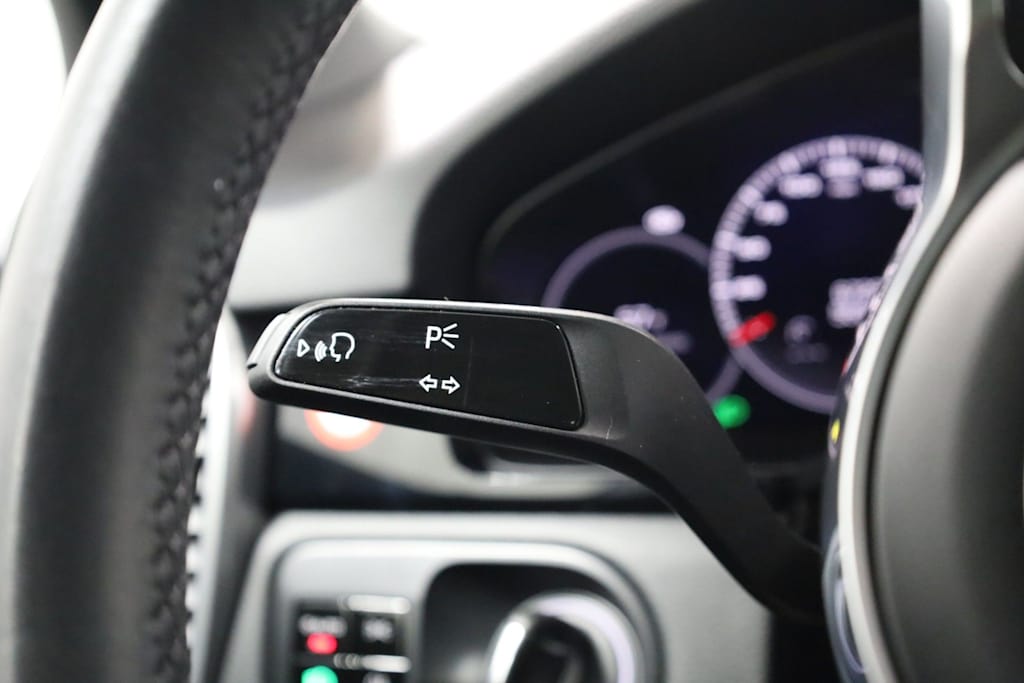 Thumbnail: 2021 Porsche Cayenne - 37